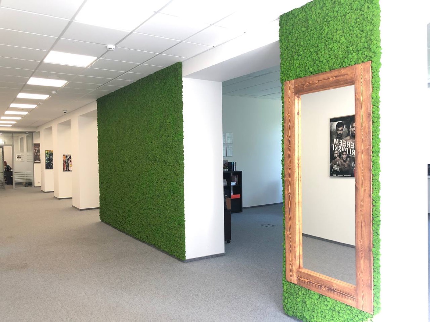 Office moss wall NJ